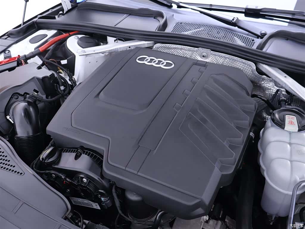 Audi A4L, 2023 23