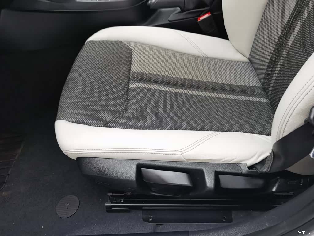 BMW 1 Series, 2016 20