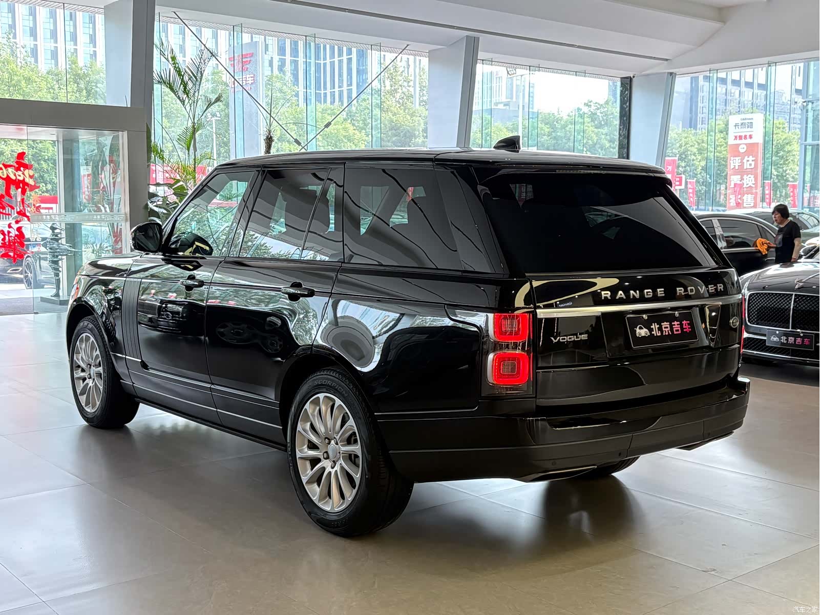 Land Rover Range Rover, 2022 все фото