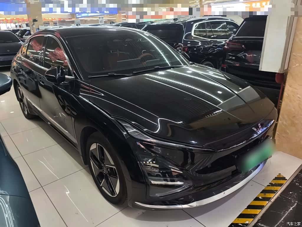 Wuling Starlight, 2025 4