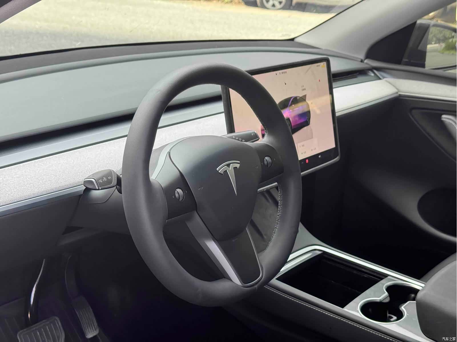 Tesla Model 3, 2024 9