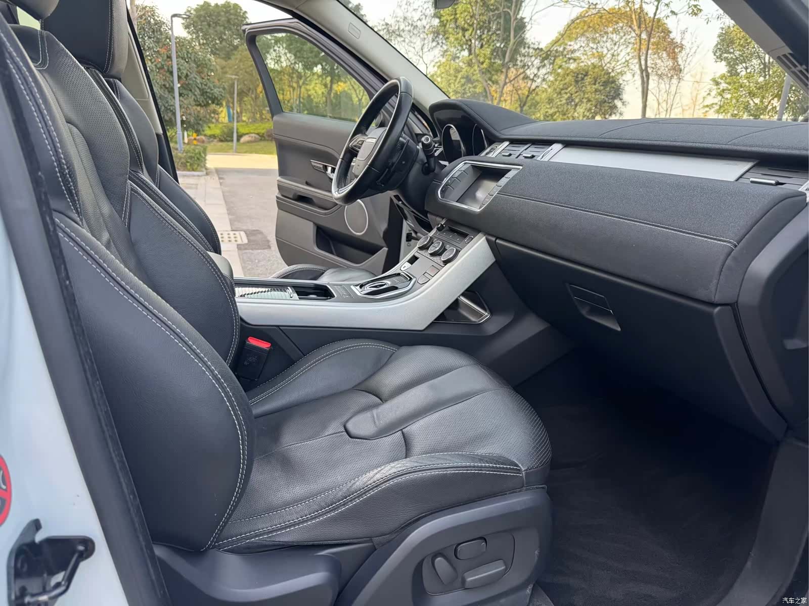 Land Rover Range Rover, 2012 7
