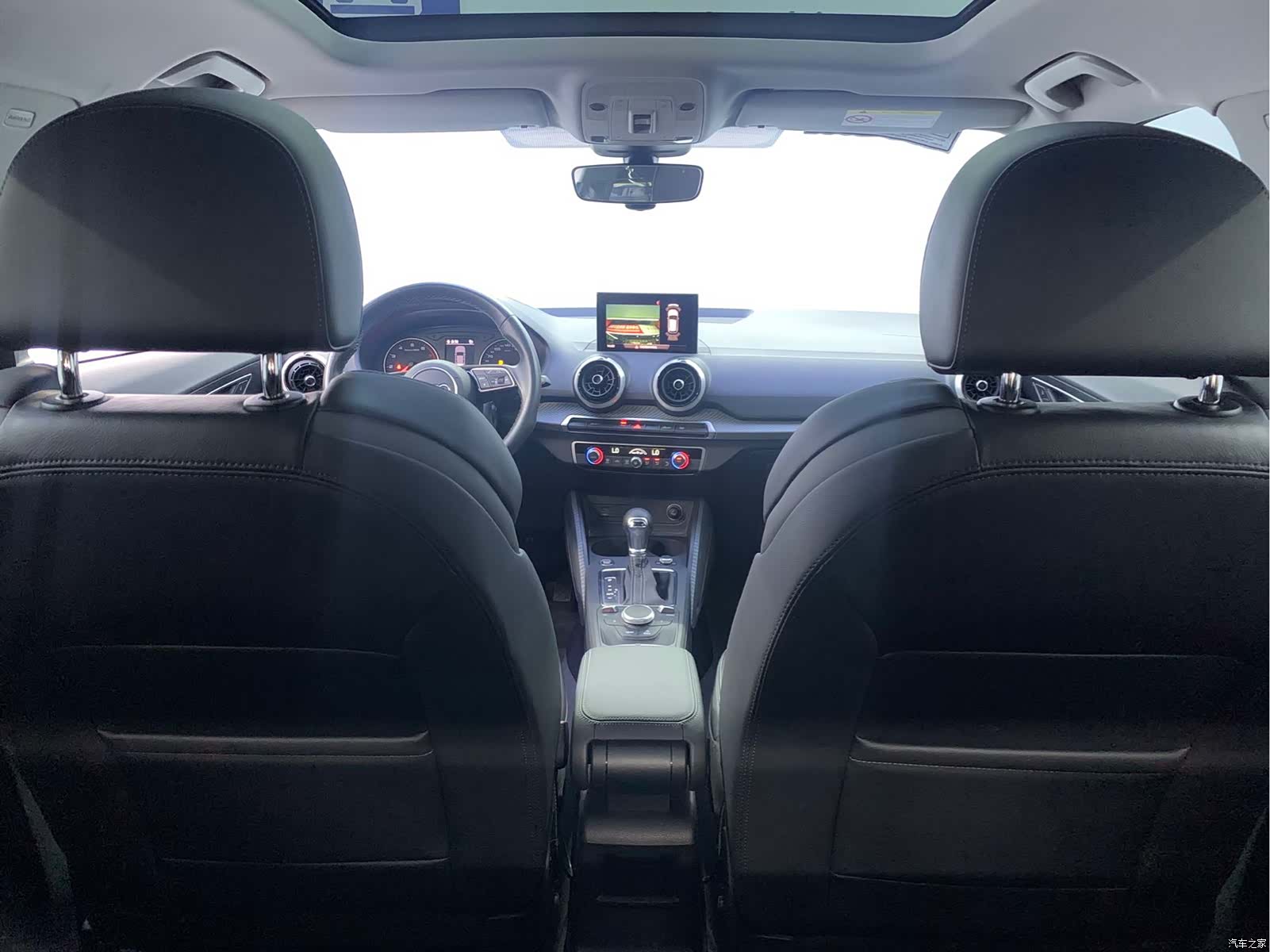 Audi Q2L, 2022 24