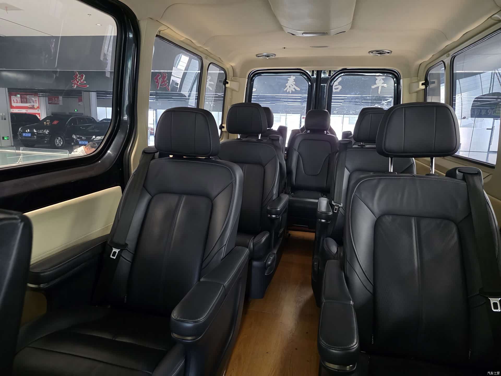 Mercedes-Benz Sprinter, 2010 8