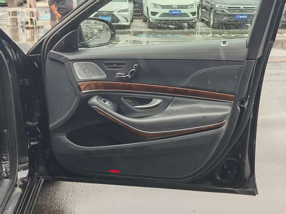 Mercedes-Benz S-class