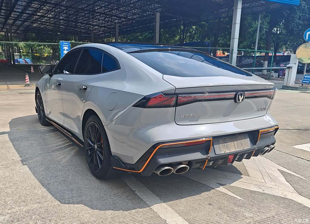 Changan UNI-V, 2022 10