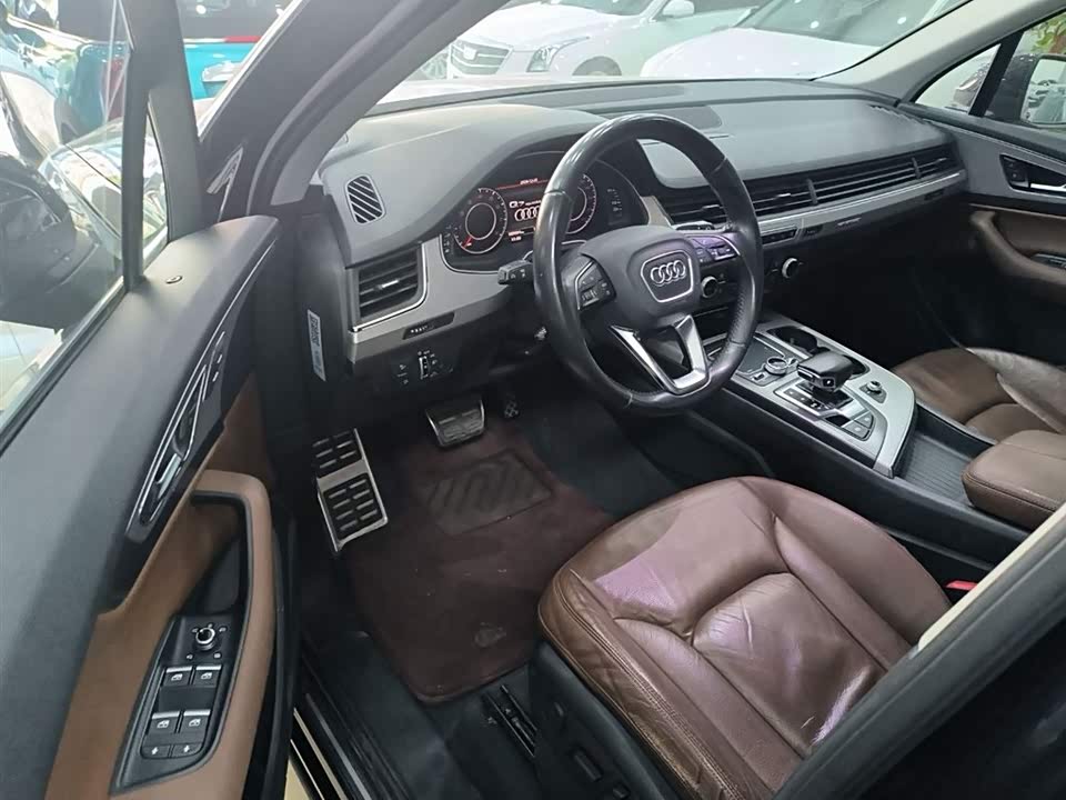 Audi Q7 Audi Q7