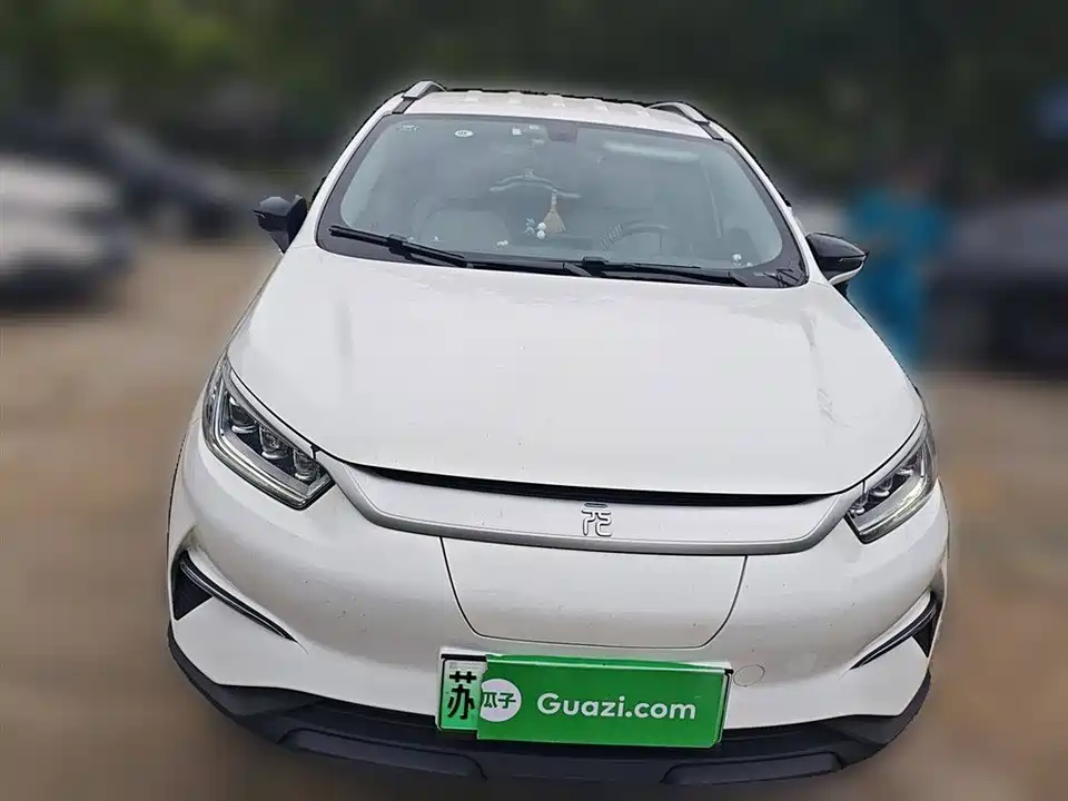 BYD Yuan Pro BYD Yuan Pro