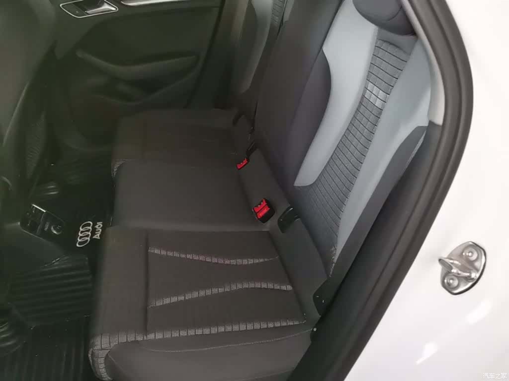 Audi A3, 2019 17