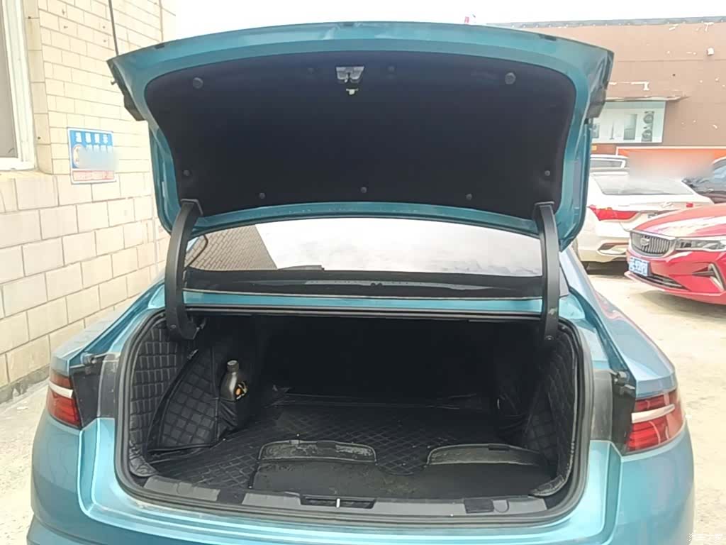 Geely Preface, 2021 19