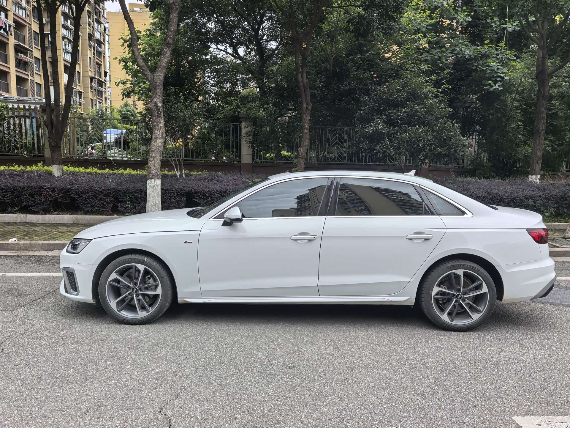 Audi A4L, 2024 4