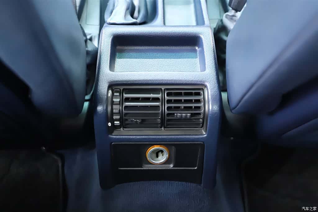 BMW 5 Series, 2004 14