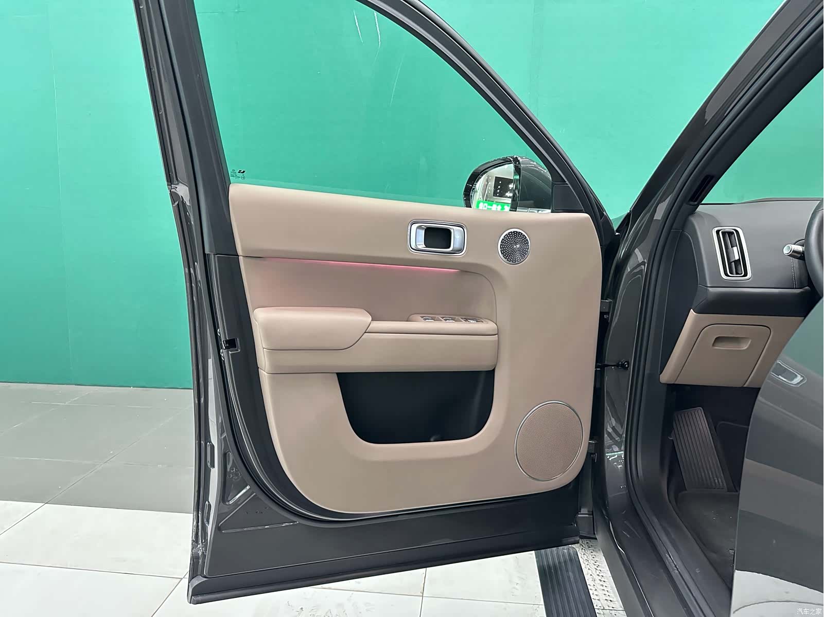 Li Auto L8, 2025 21