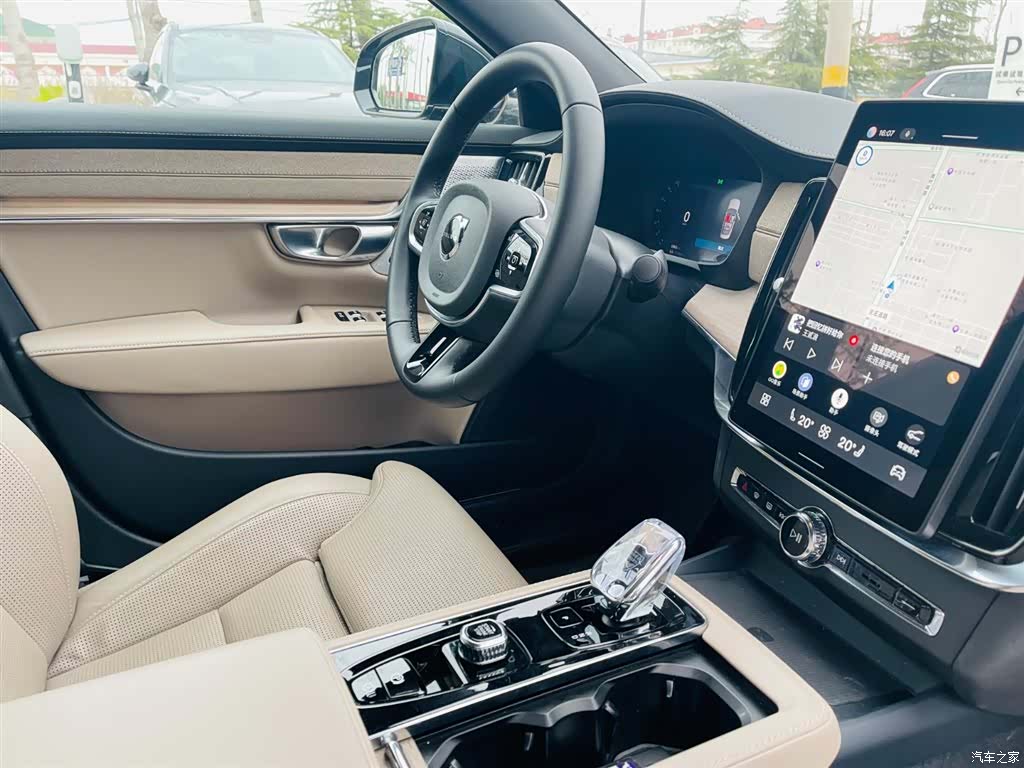 Volvo S90, 2025 10