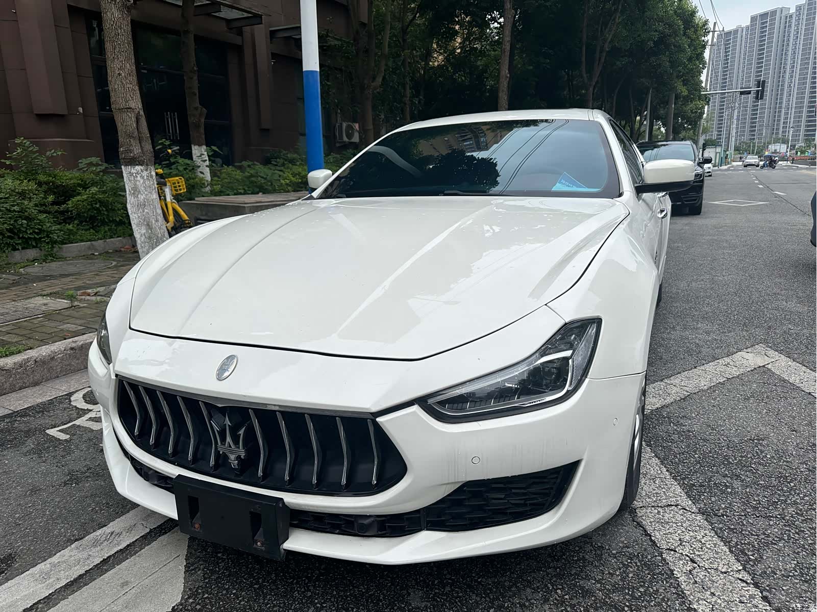 Maserati Ghibli, 2017 1