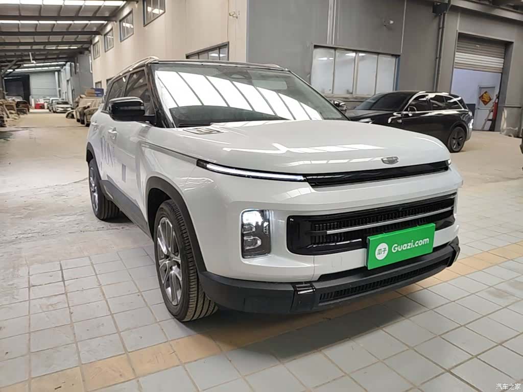 Geely Icon, 2025 4