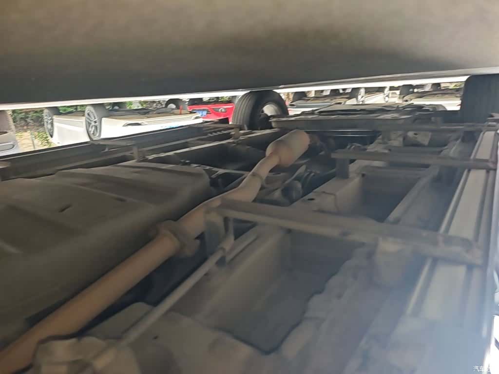 Wuling 560, 2015 22