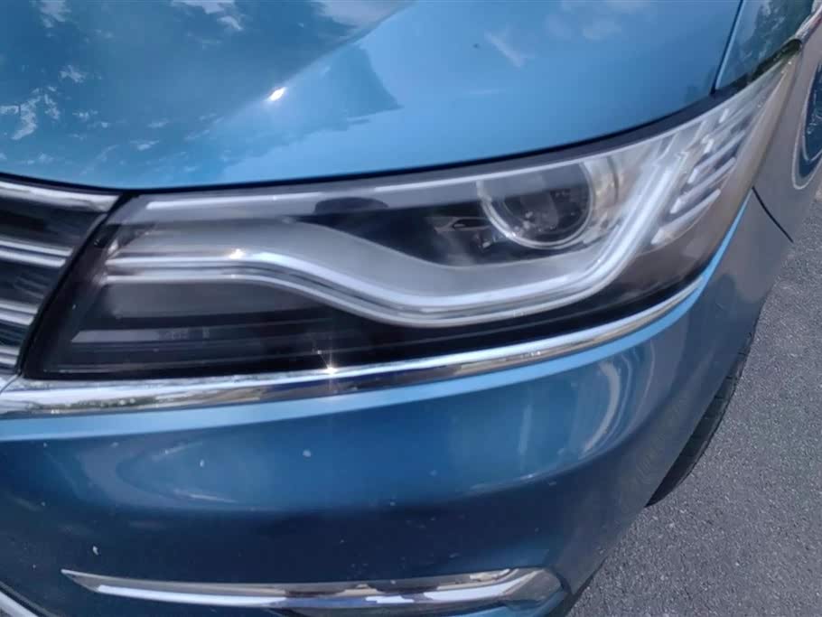 Roewe RX5 Roewe RX5