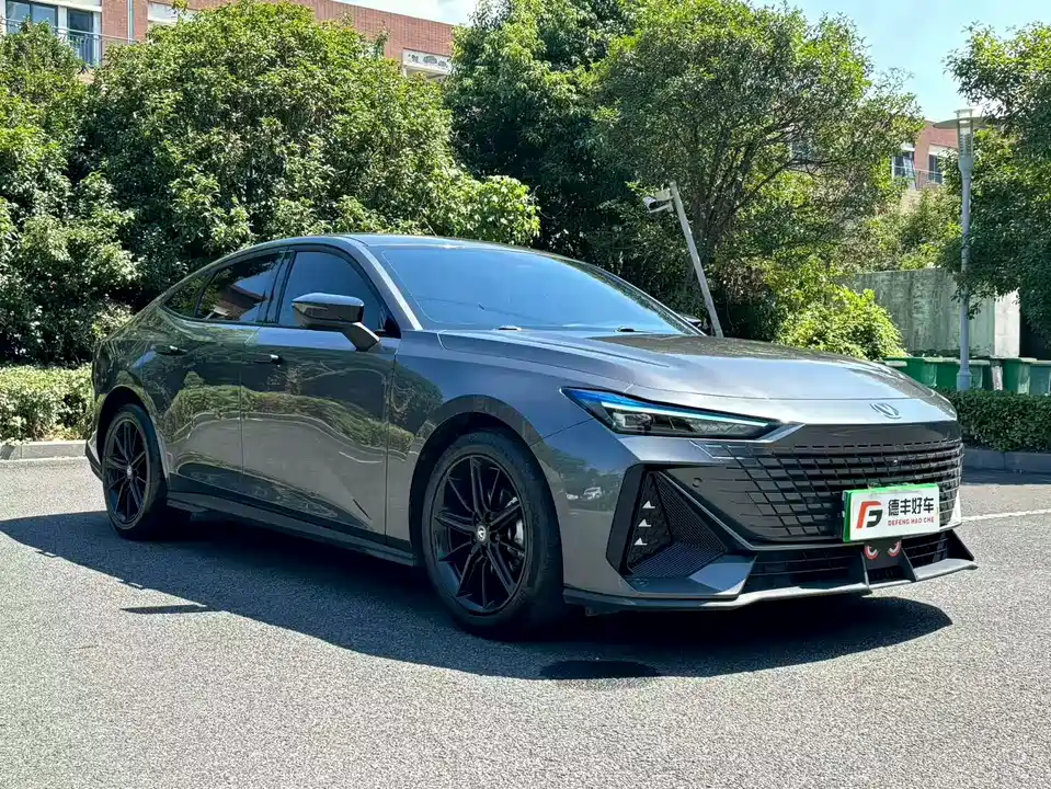 Changan UNI-V