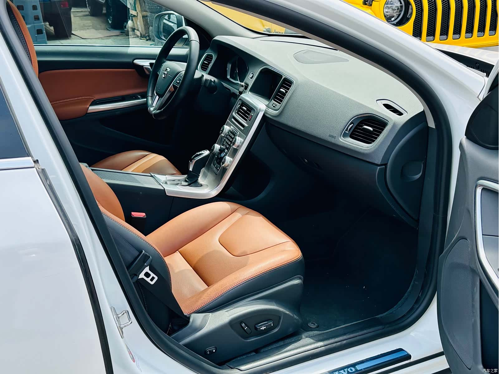 Volvo S60, 2019 20