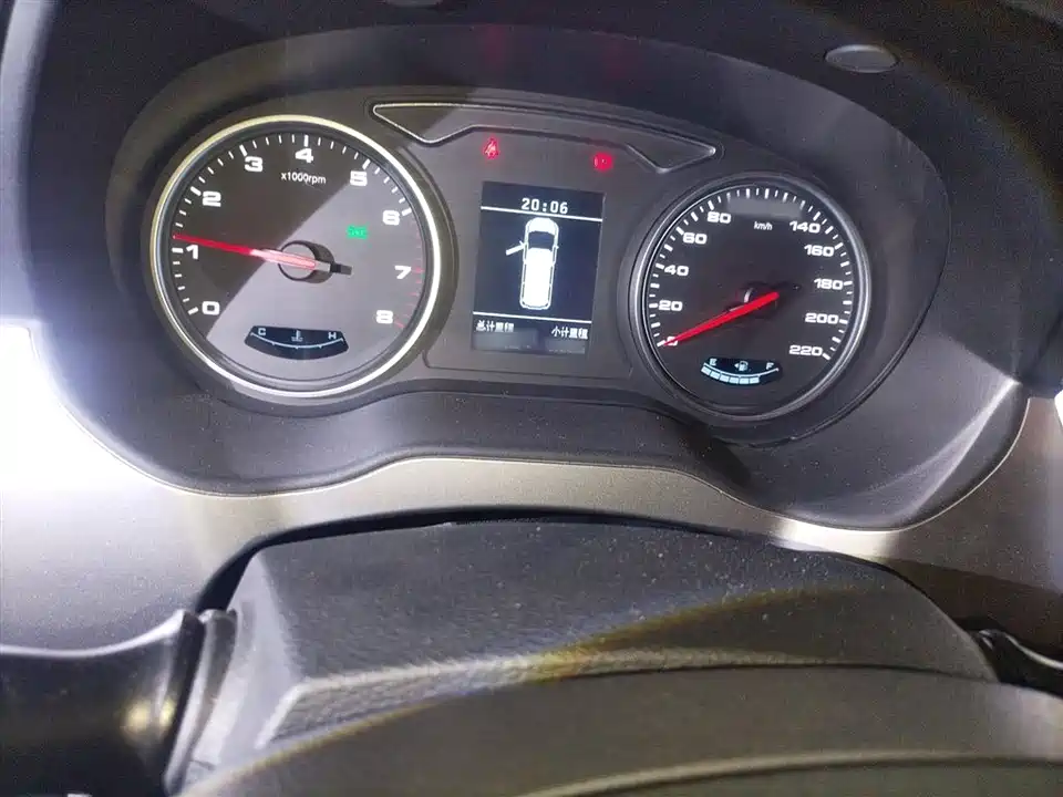 JAC Refine Ruifeng M4