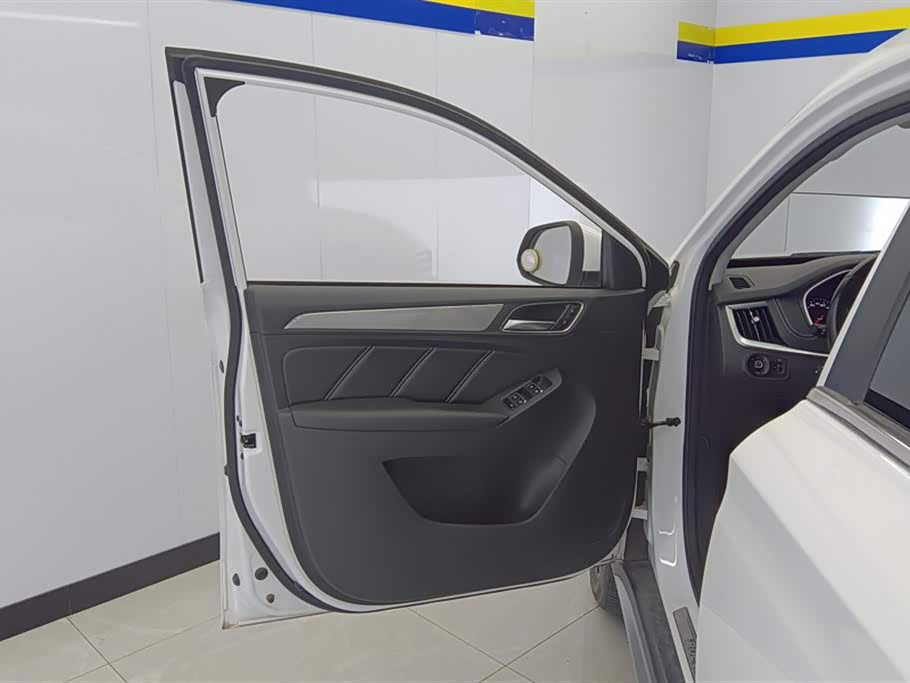Roewe RX5 Roewe RX5
