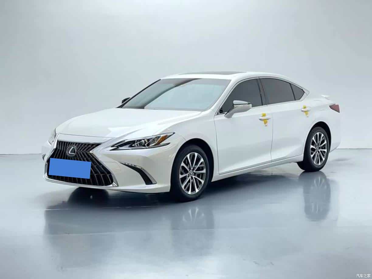 Lexus ES, 2024 1