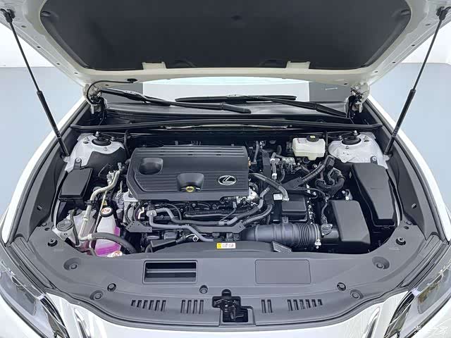 Lexus ES, 2024 17