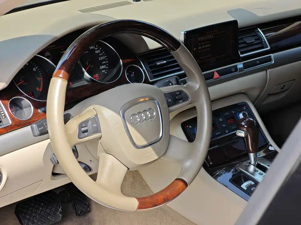 Audi A8 Audi A8