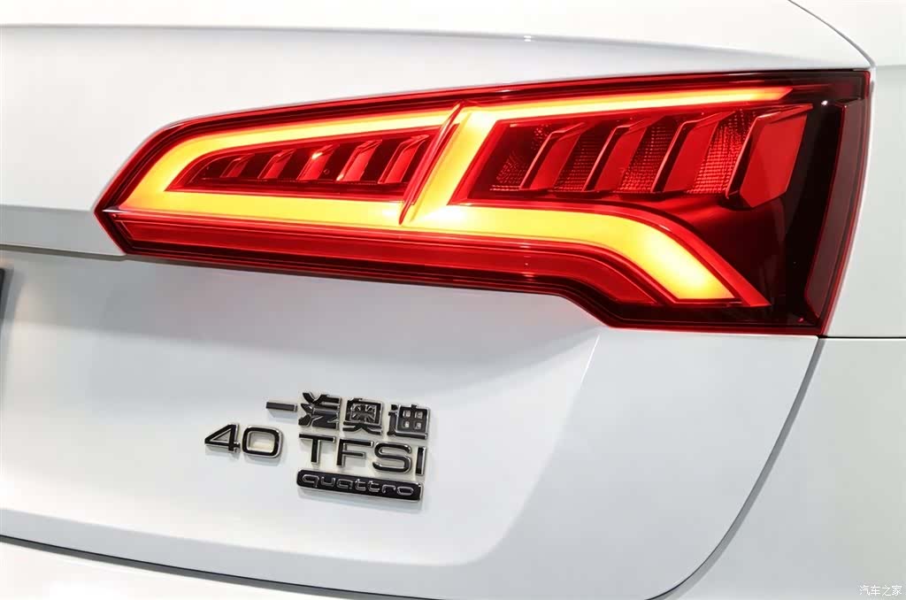 Audi Q5L, 2018 18