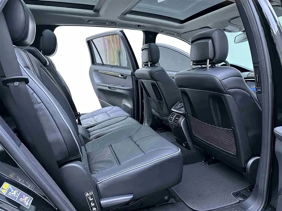 Mercedes-Benz R-class