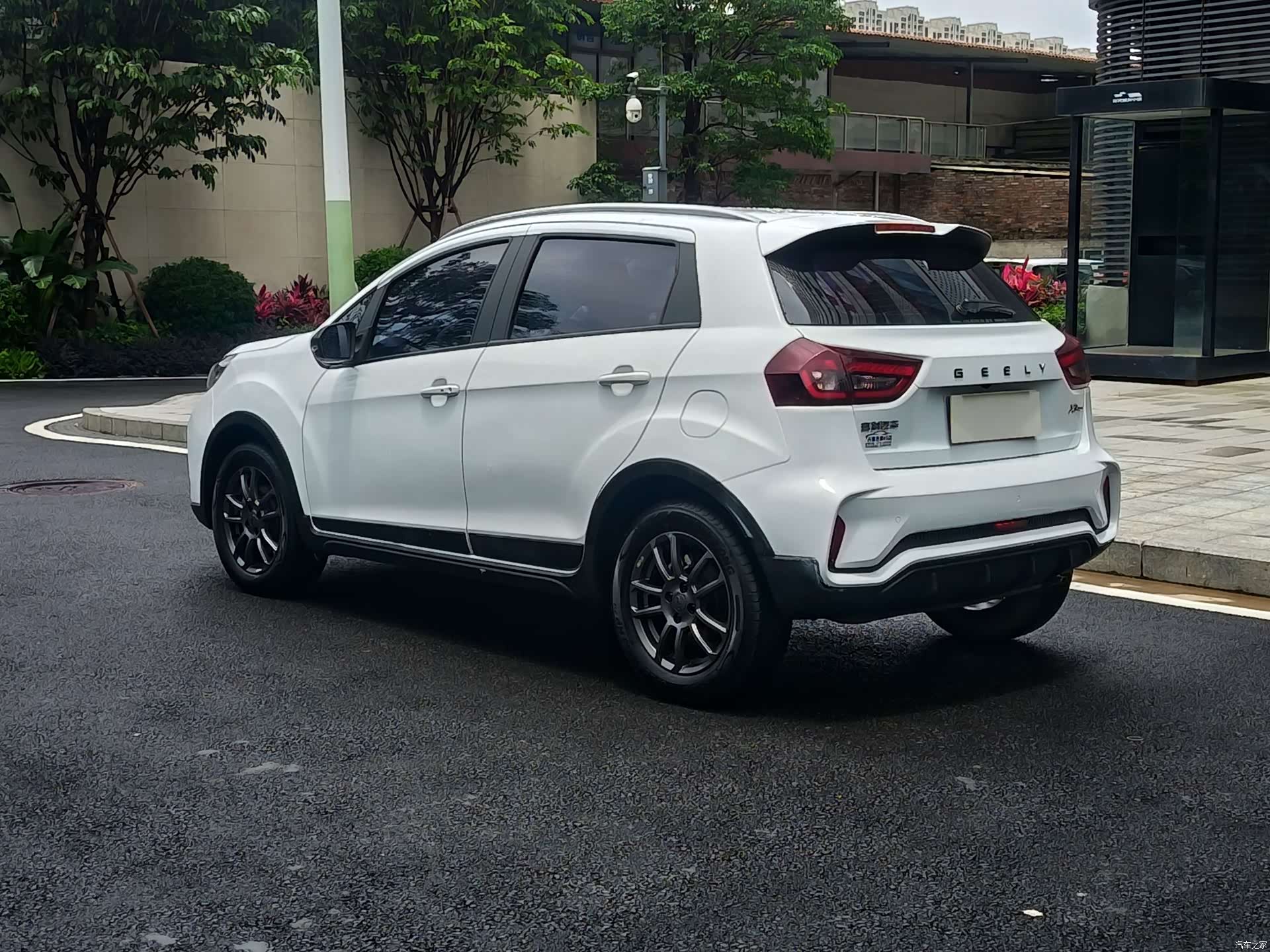 Geely X3, 2022 6