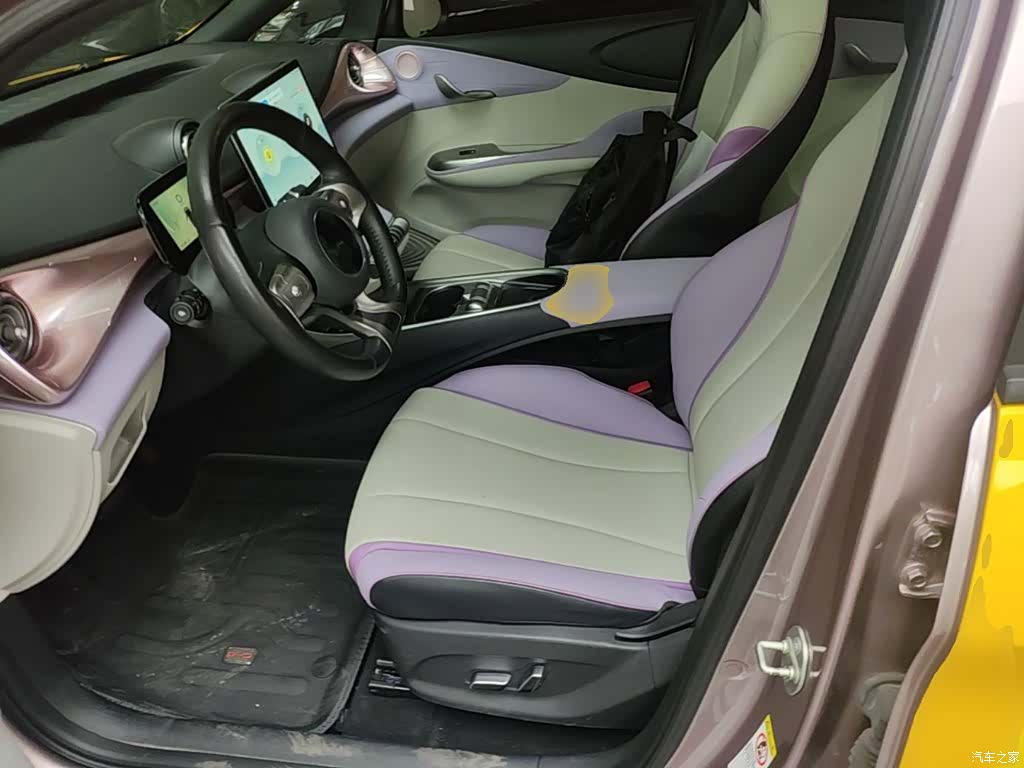 BYD Dolphin, 2023 15
