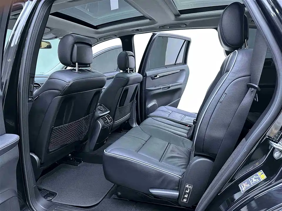 Mercedes-Benz R-class