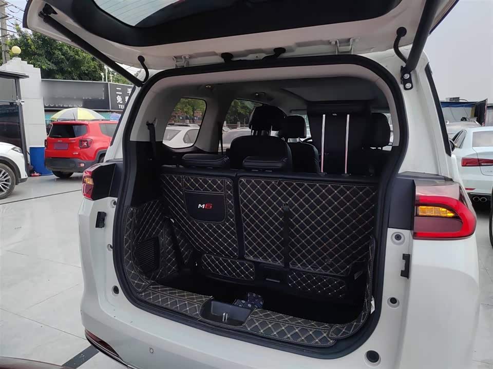 Trumpchi Trumpchi M6 Trumpchi Trumpchi M6