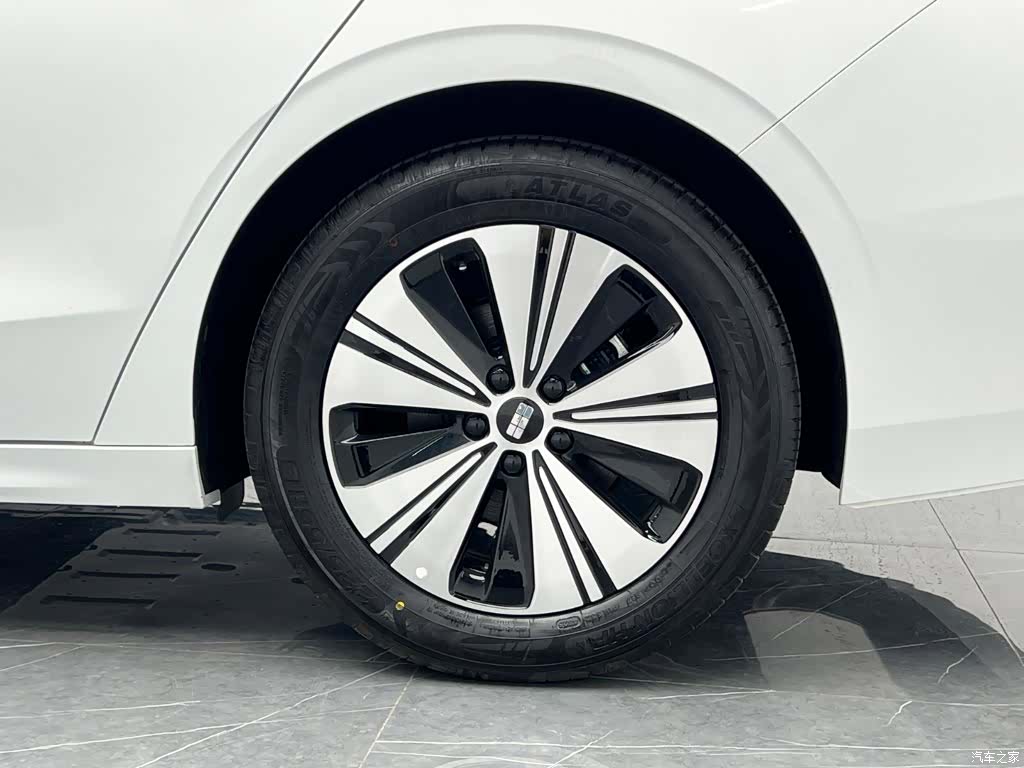 Geely A7, 2026 24