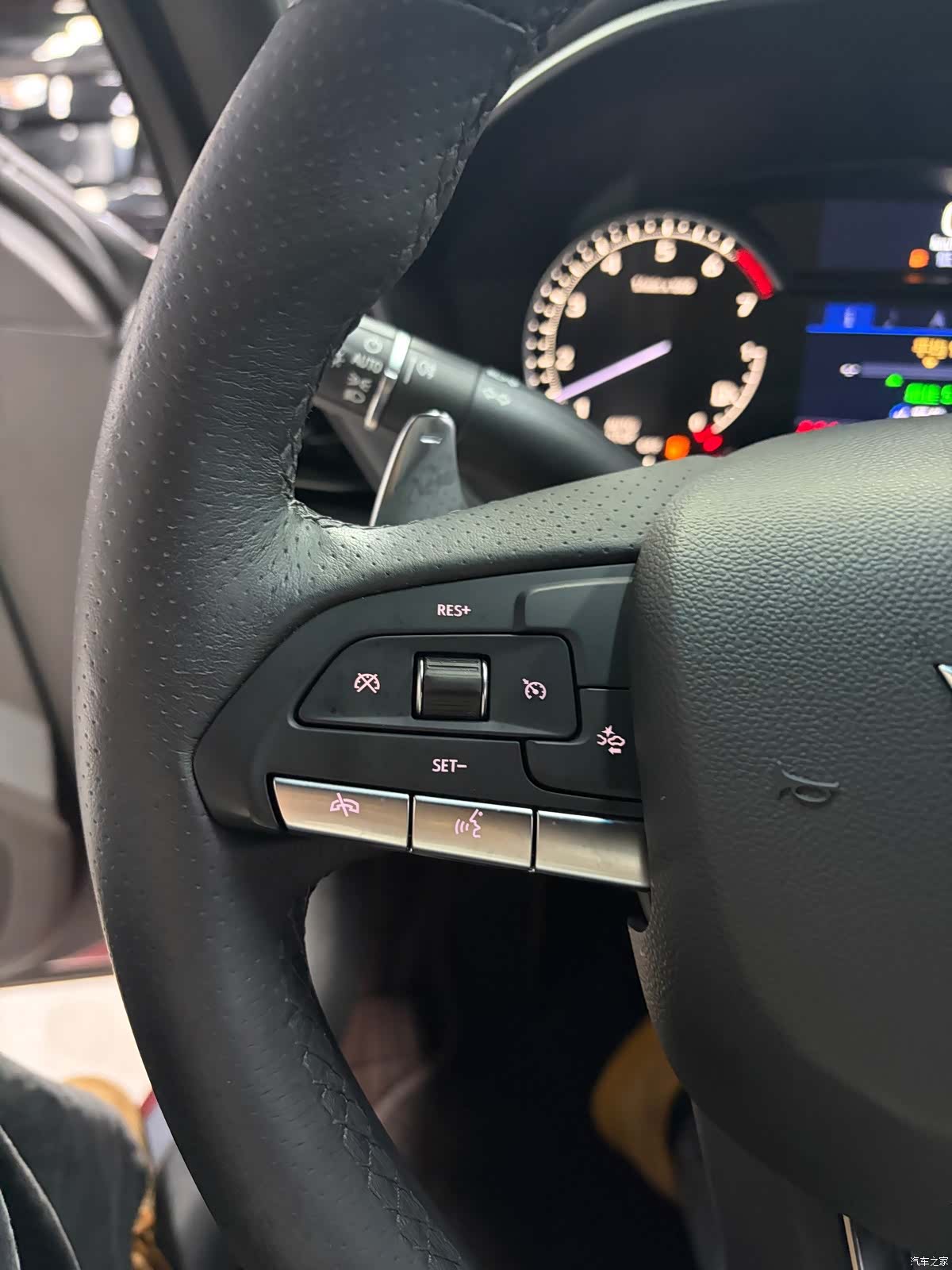 Cadillac CT4, 2020 10