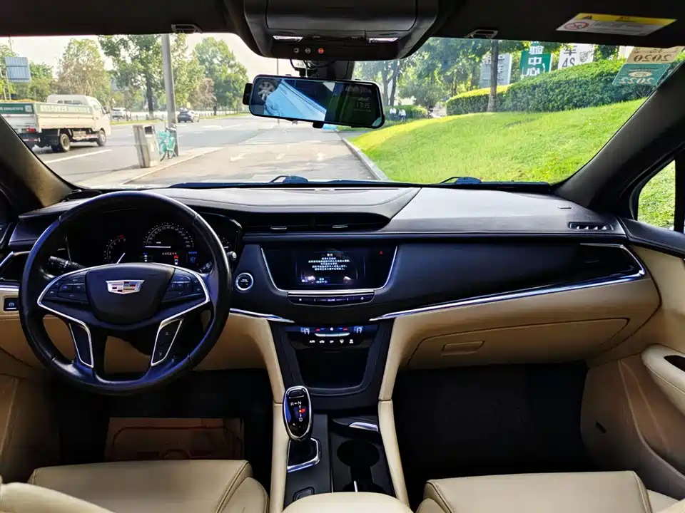 Cadillac XT5