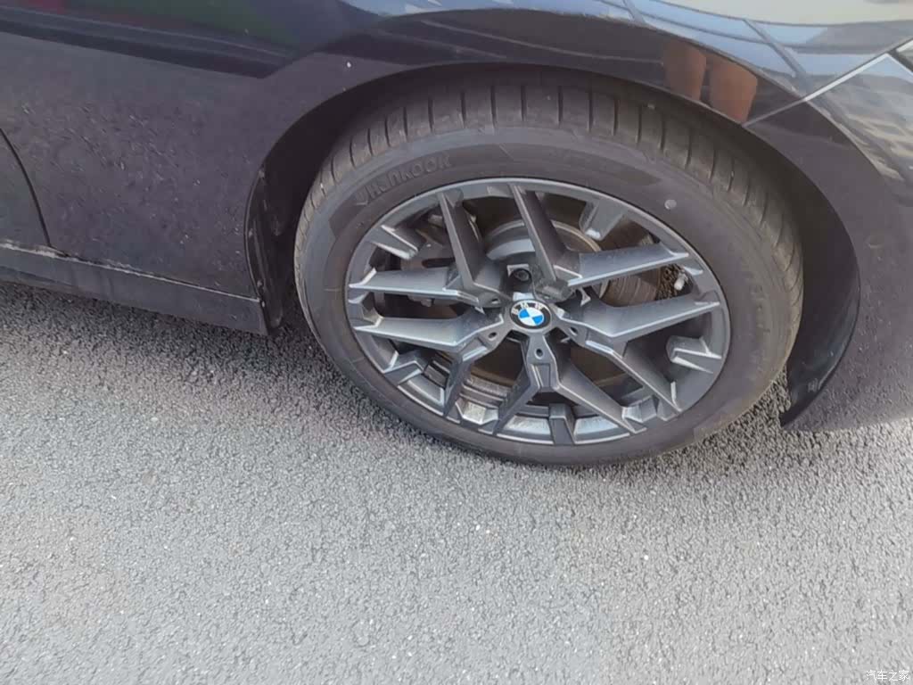 BMW 3 Series, 2025 14