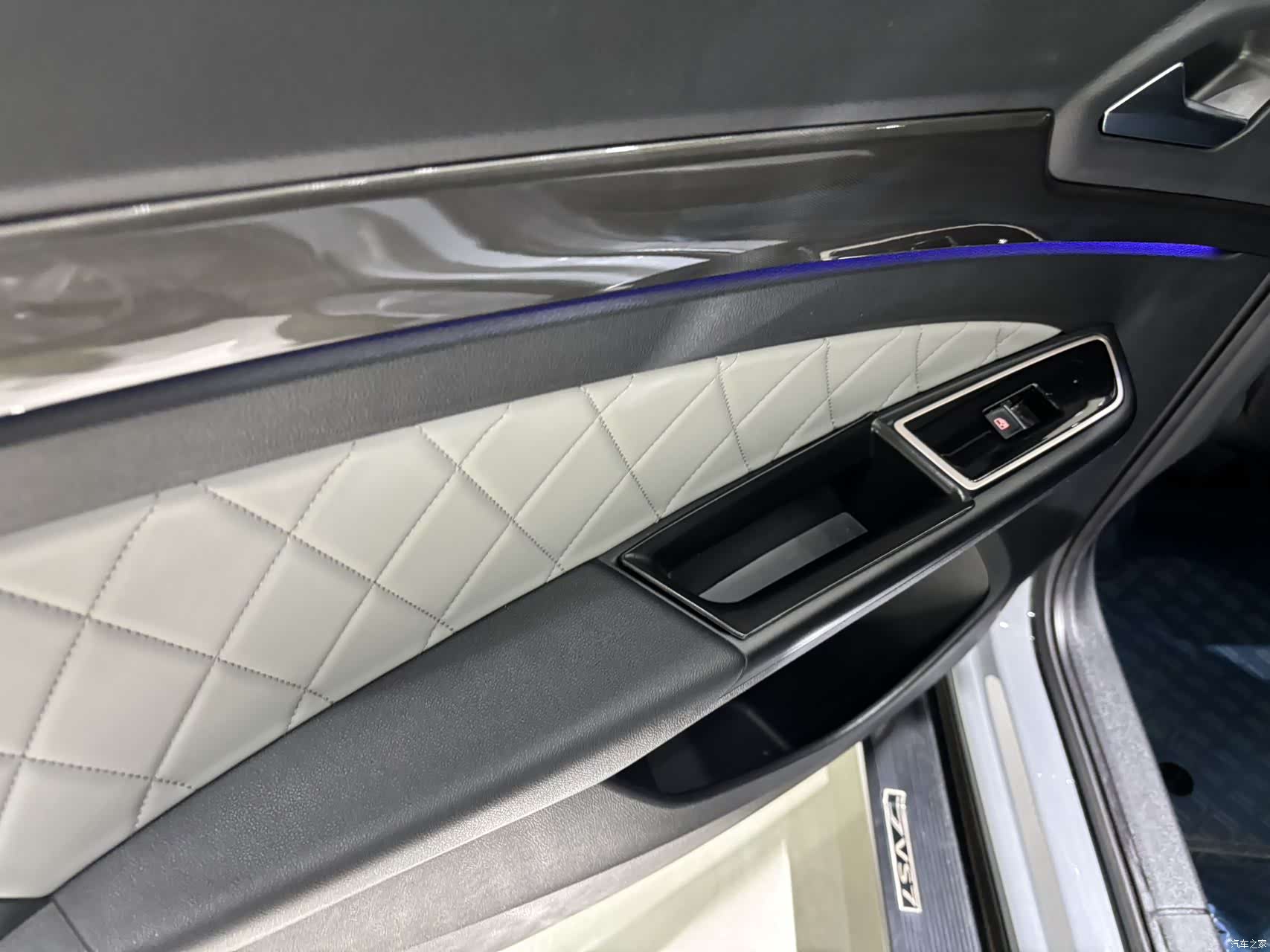 Volkswagen VS7, 2023 18