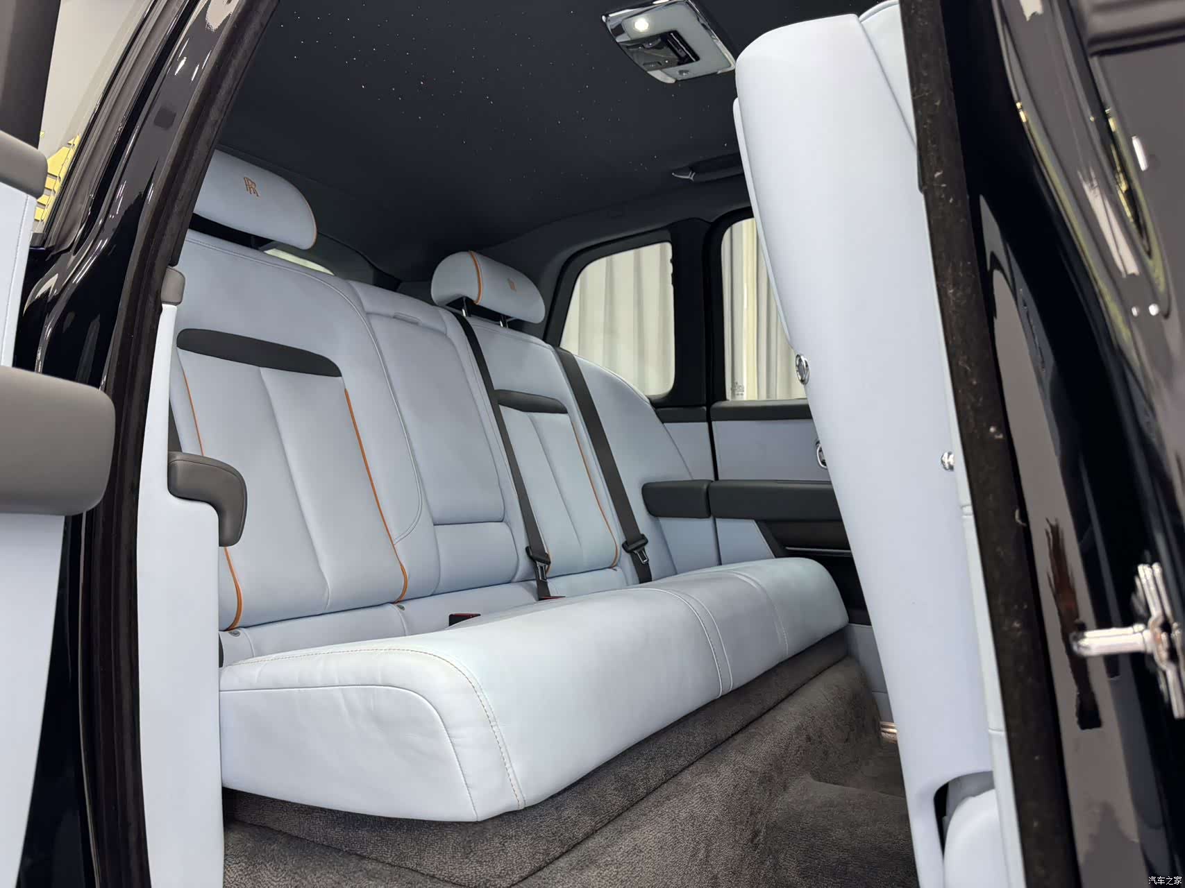 Rolls-Royce Cullinan, 2021 25