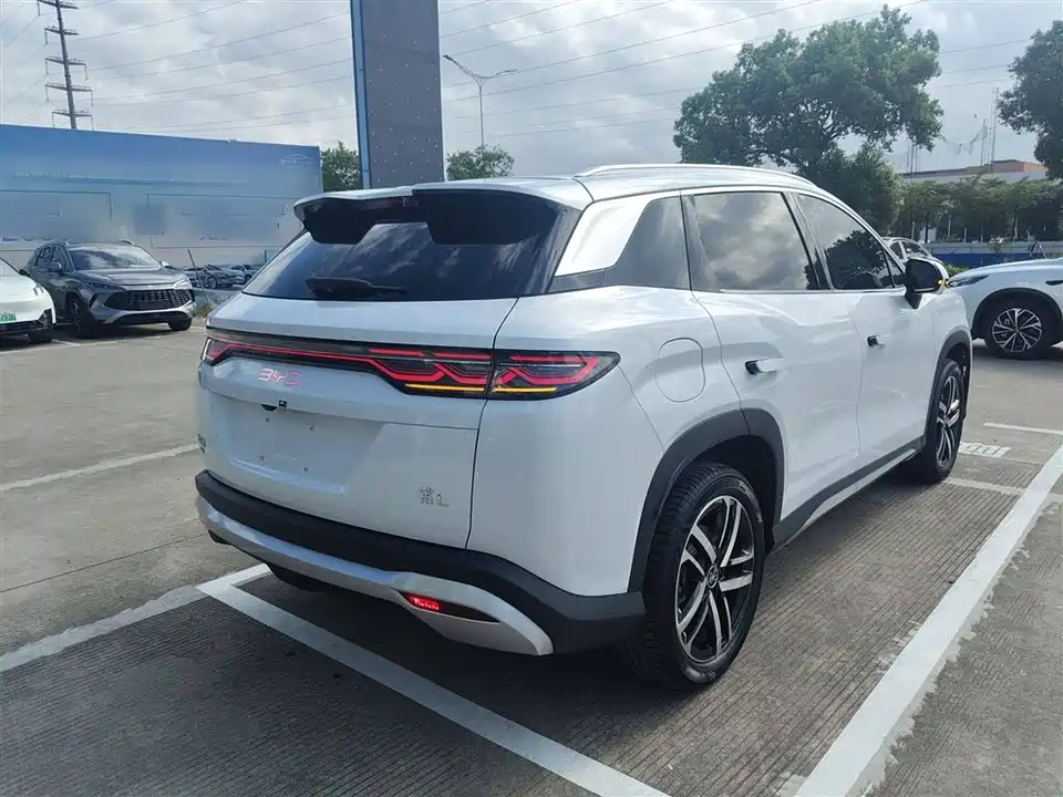 BYD Song L DM-i