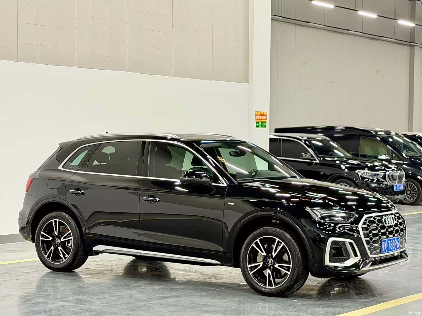 Audi Q5L, 2024 3
