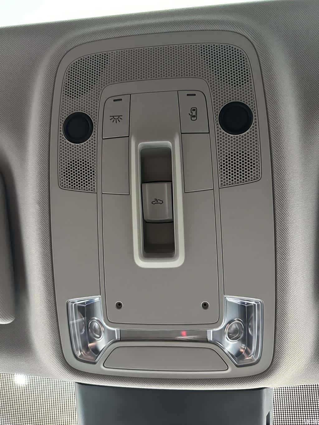 Audi Q2L, 2022 23