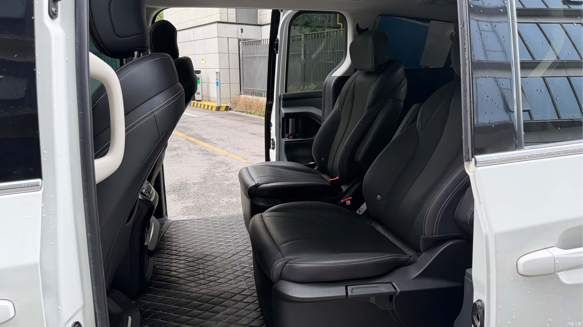Maxus G20, 2024 22