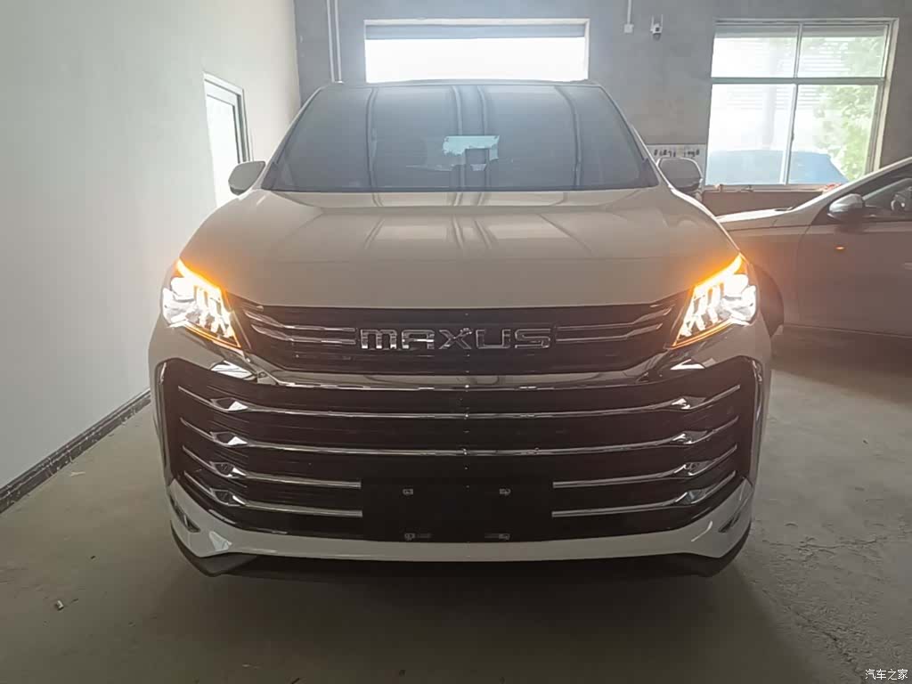Maxus G50, 2025 3