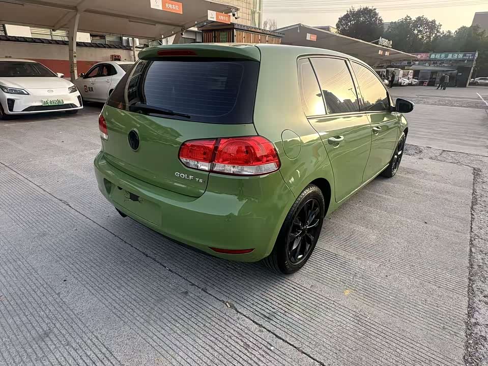 Volkswagen golf
