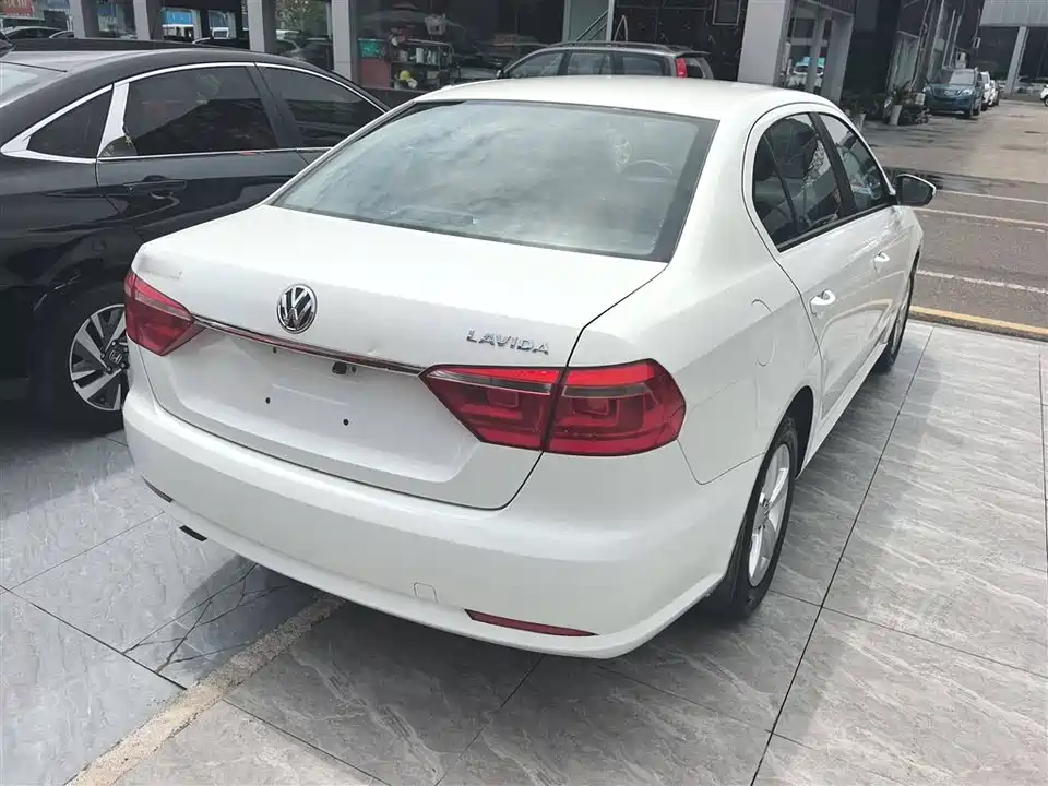 Volkswagen Lavida