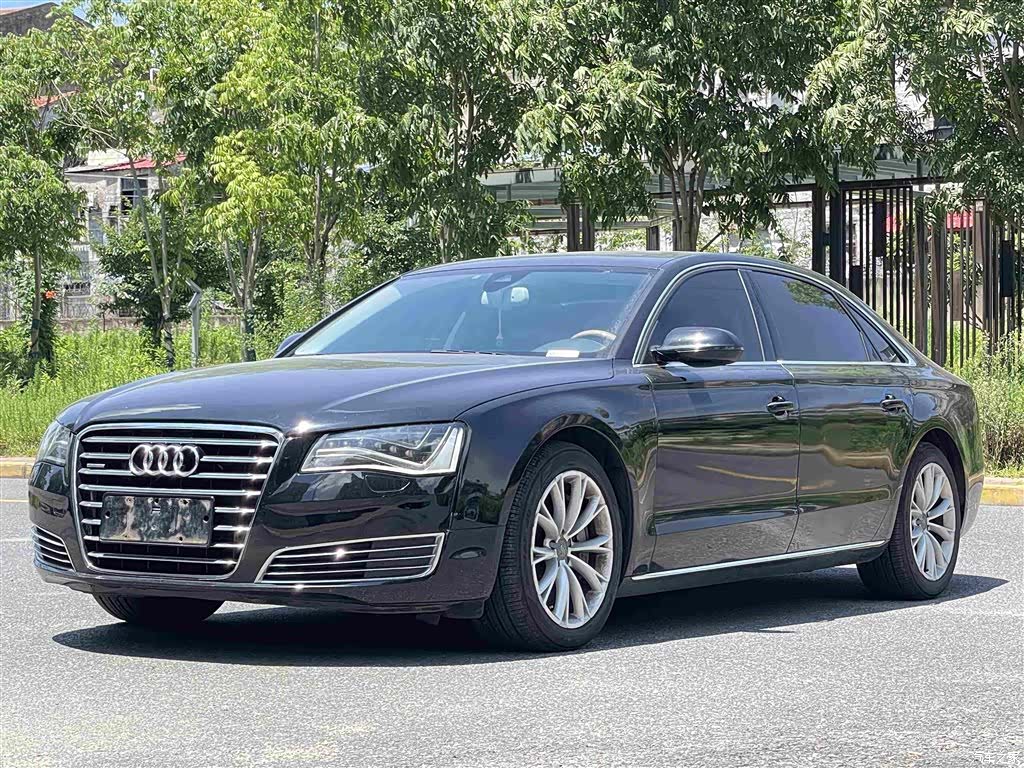 Audi A8L, 2014 1