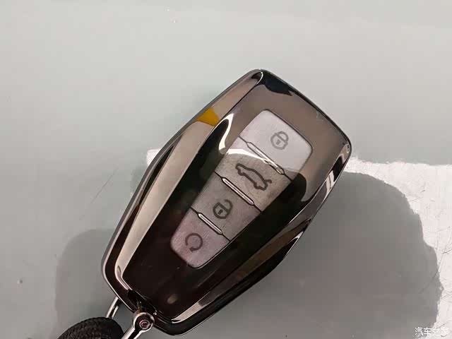 Geely Coolray, 2020 16